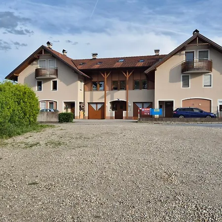 Sbe - Near Salzburg And Lakes Privatunterkunft *