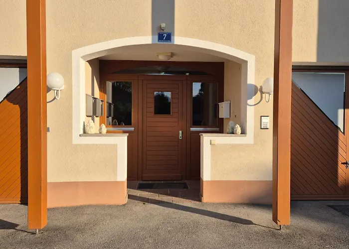 Sbe - Near Salzburg And Lakes Homestay *