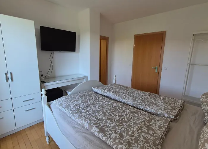 Homestay Sbe - Near Salzburg And Lakes