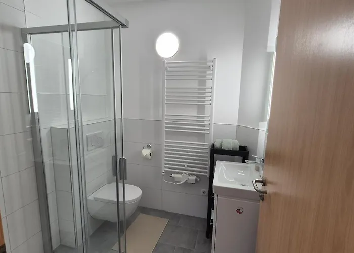 Проживание в семье Sbe - Near Salzburg And Lakes